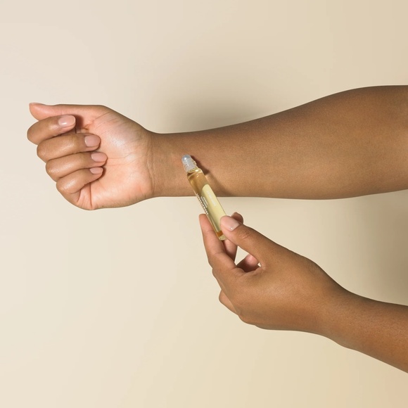 NWOT Aromatherapy Associates London Deep Relax Roll Ball Sleep & Tranquility - Picture 4 of 6